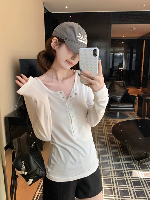 韩系半扣设计纯色修身长袖T恤女2025秋季新款气质显瘦百搭打底衫|undefined