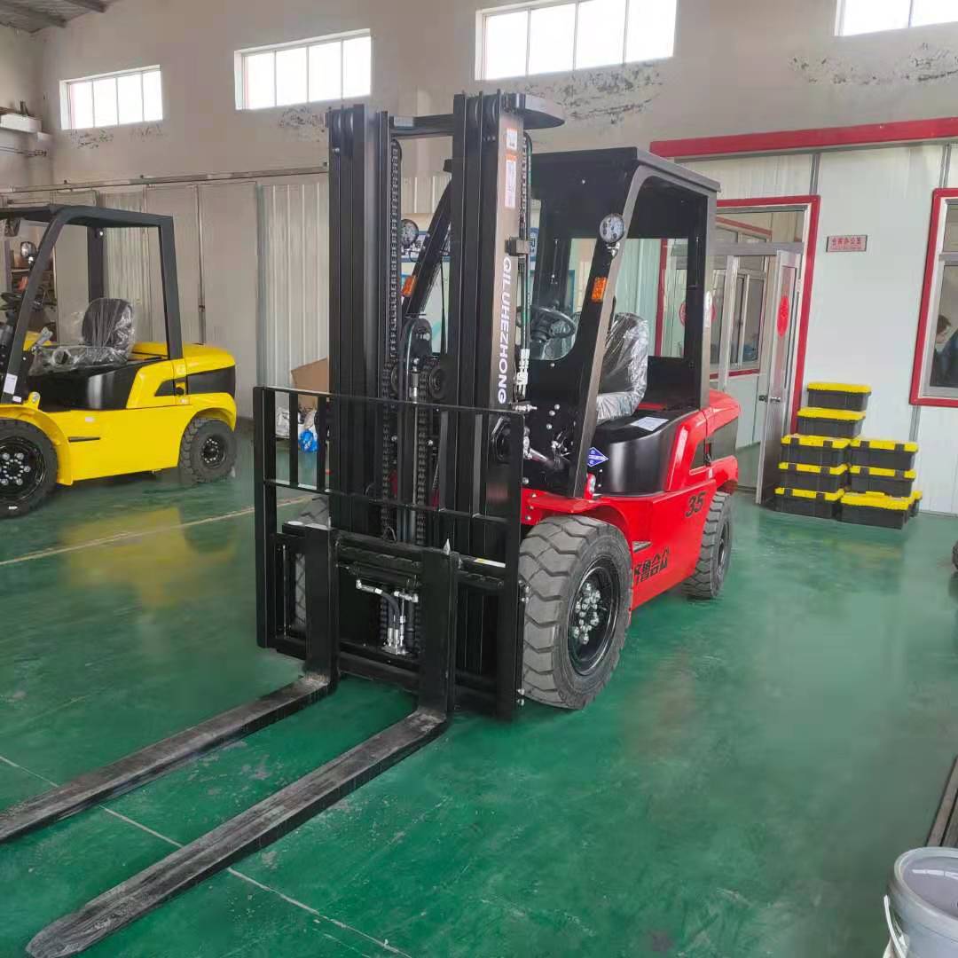 1.5吨叉车2吨叉车2.5吨工程标准叉车可改装抱夹全新3吨柴油叉车