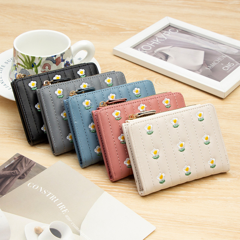 New Style Women's Wallet Short Simple Card Holder Summer Wallet Cross-Border Foreign Trade Zipper Coin Purse Wholesale New Style Women's Wallet Short Simple Card Holder Summer Wallet Cross-Border Foreign Trade Zipper Coin Purse Wholesale