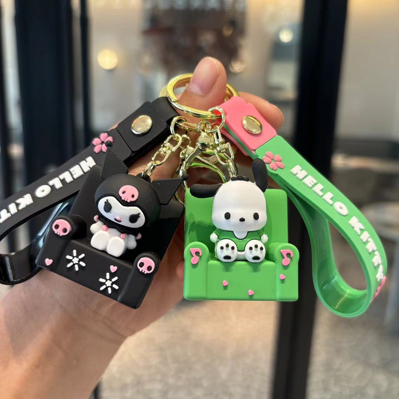 Sanrio Familia Keychain Muñeca de dibujos animados Colgante de muñeca Kuolomi Keychain Car Bags Regalos para parejas