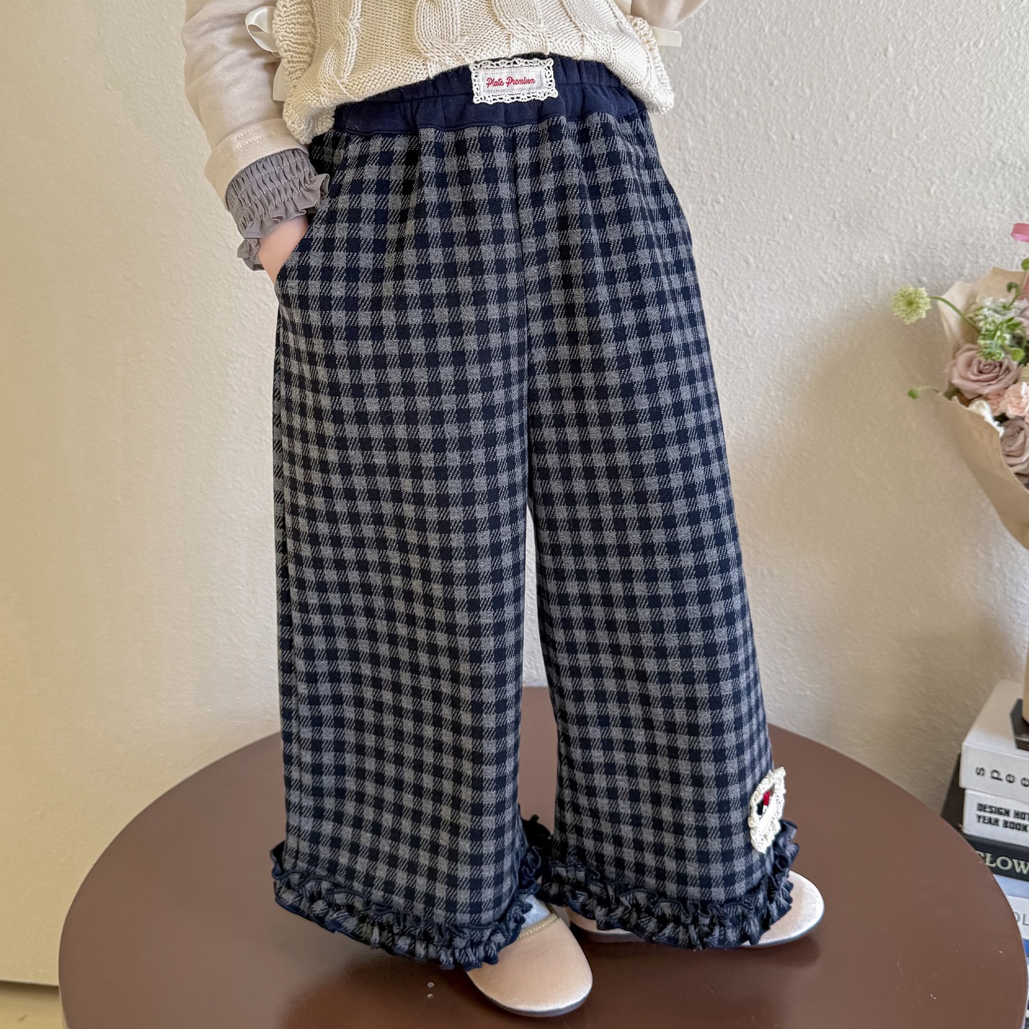 女童秋季花边贴标格子裤2025新款儿童秋装女宝宝秋季小女孩休闲裤