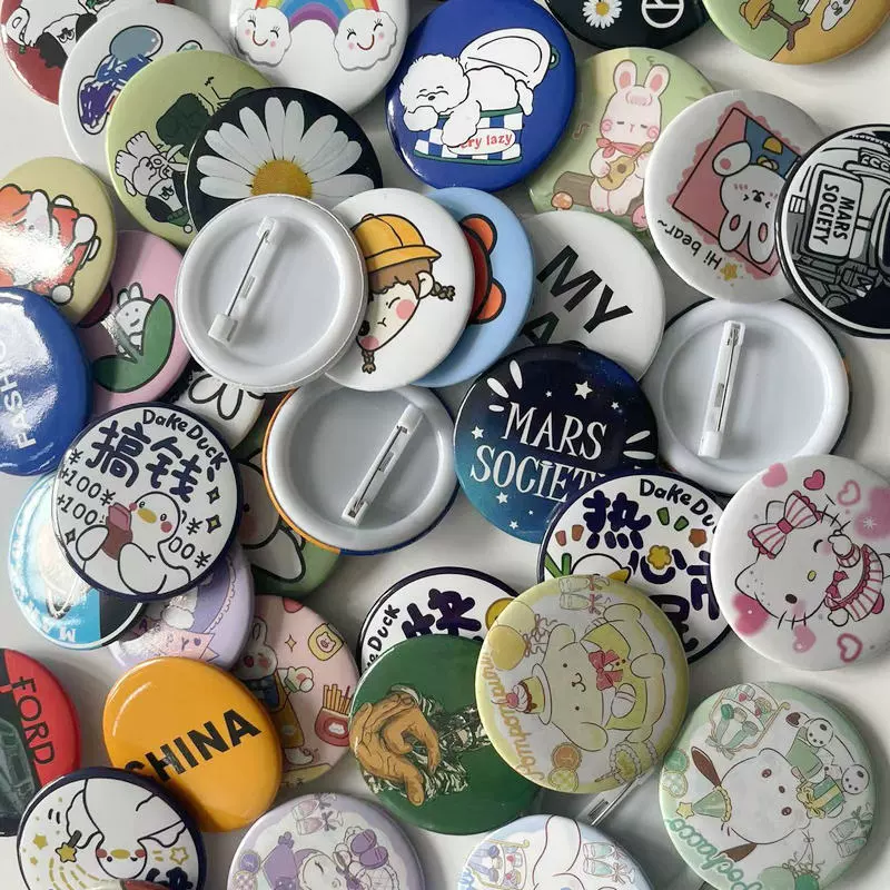 Памятный значок из жести, персонализированный металлический значок, школьный значок, групповой значок, мультяшная анимация, жесть, брошь, оптовая продажа