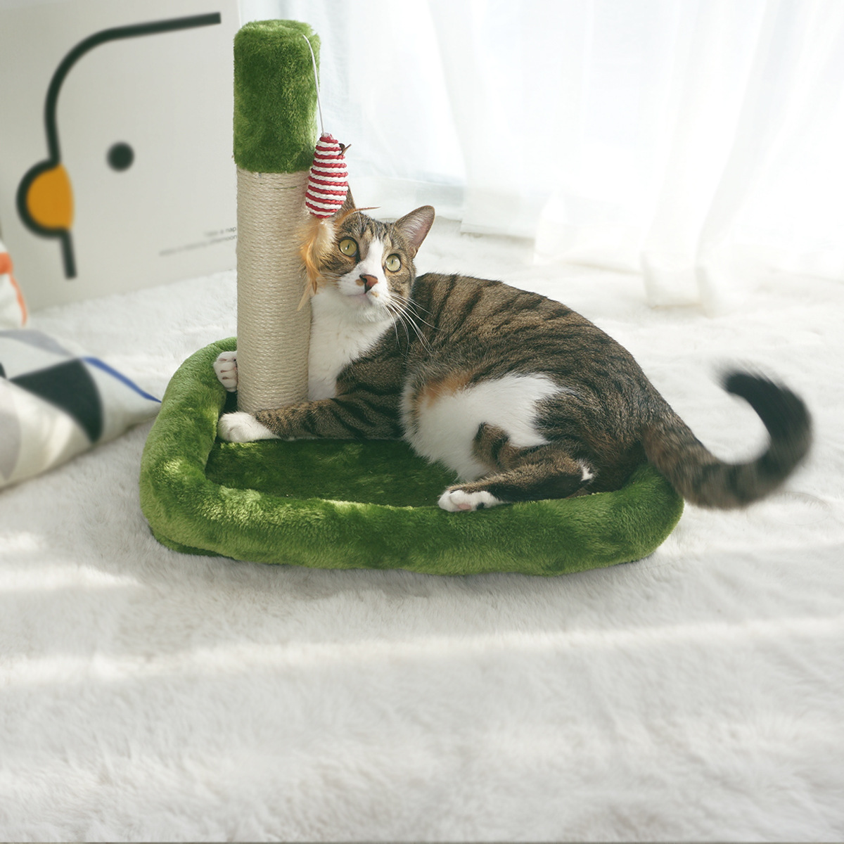 Pastoral Style Green Short Plush Cat Climbing Frame With Catnip Toy Cat Scratching Post Cat Nest Integrated Cat Scratching Board