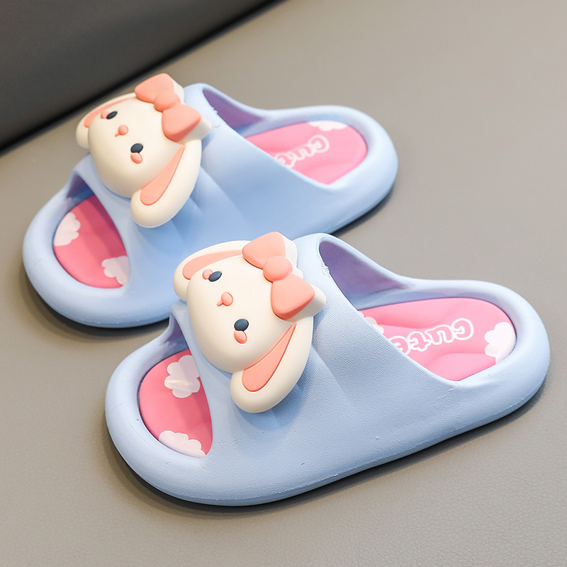 Niños de dibujos animados bebé lindo zapatillas niñas al aire libre casa antideslizante resistente al desgaste suave inferior lindas zapatillas Sandalias