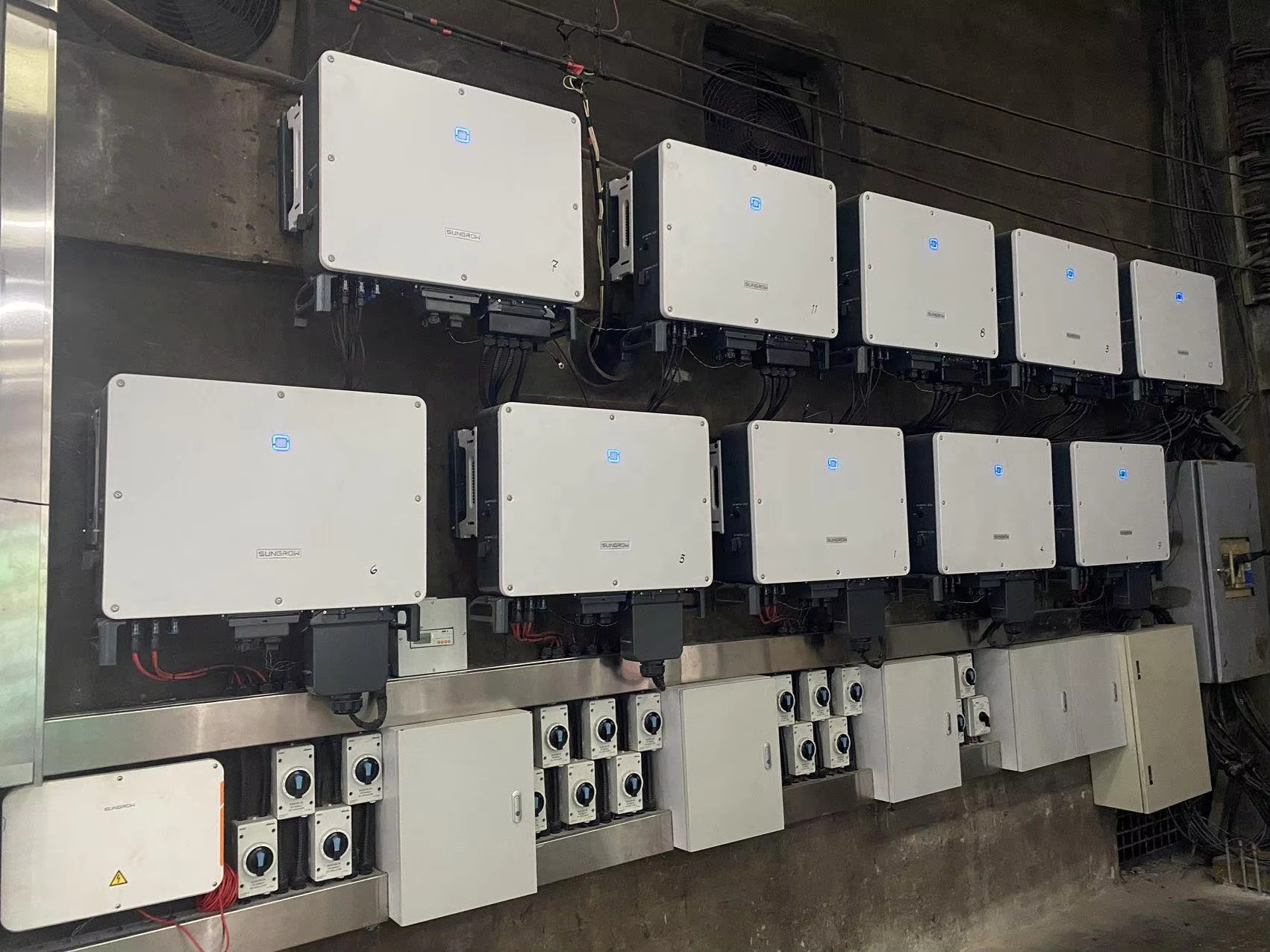 适用Sungrow SG150CX on Grid 150KW String Inverter IP66 Three