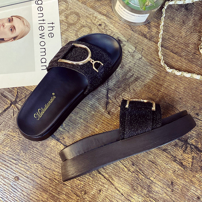 A drop shipping factory source of goods muffin thick-bottom net red sandals and slippers women wear 2022 new small size slippers_voghion.com