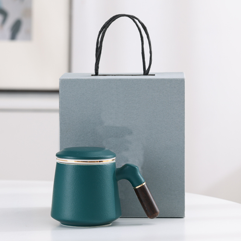 Lubao con tres piezas de taza de cerámica con taza de regalo de mano con taza de té con tapa de té con logotipo tallado