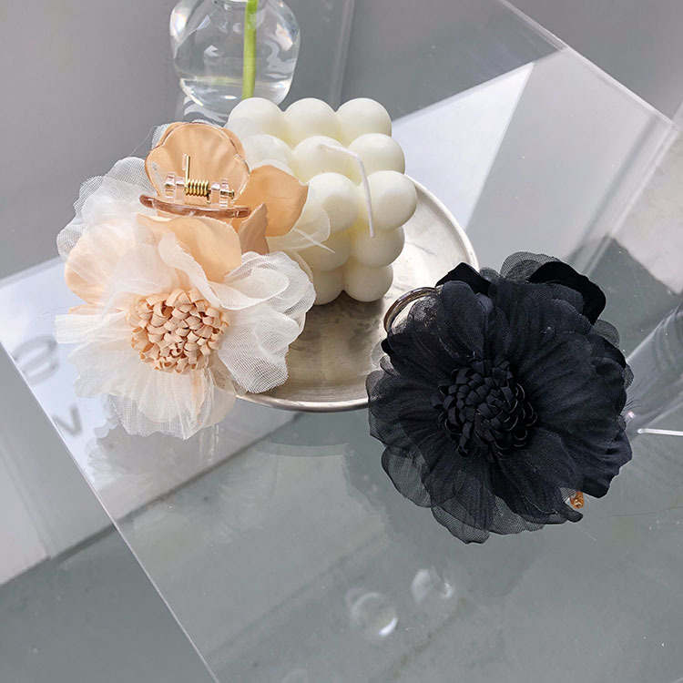 Korean Large Lace Flower Hair Clip display picture 4