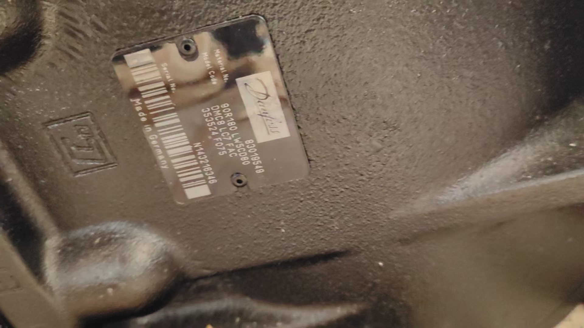 丹佛斯90R180 LW5CD80DMC8 LC7 FAC353524 F075 液压泵