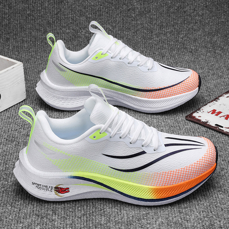 Nuevo conejo rojo 7 pareja de zapatos de malla de carbono transpirables, zapatos de moda para hombres, zapatos de correr casuales para hombres