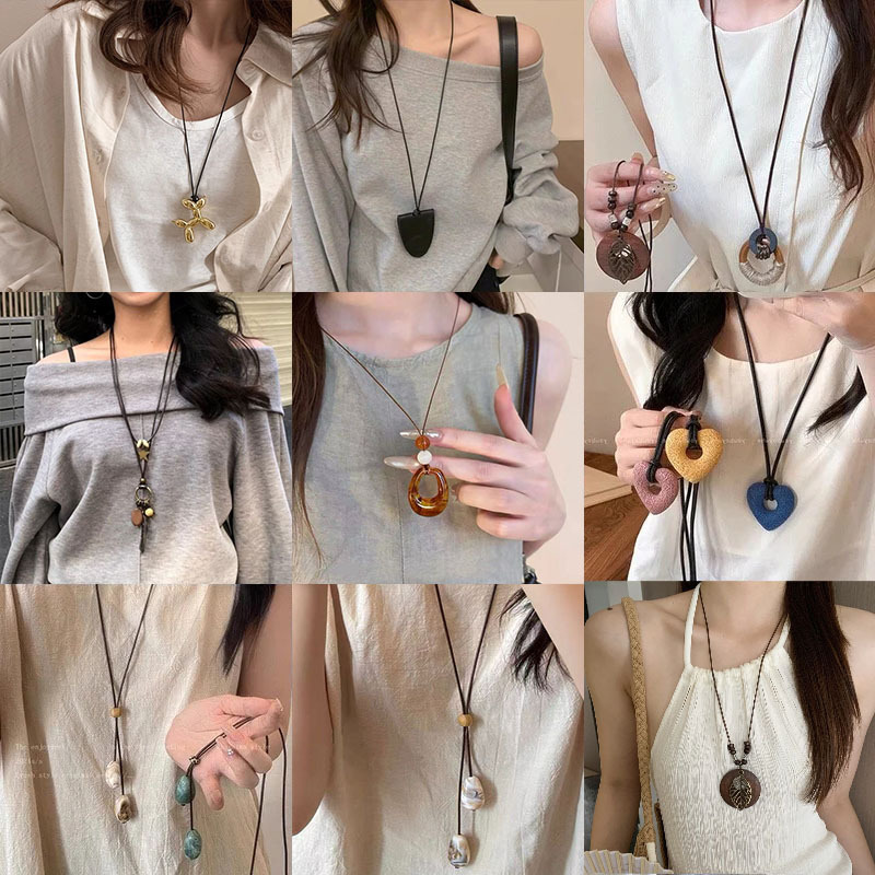 Long Black Rope Necklace with Circular Pendant for Women, Simple Versatile High-End Sweater Chain, Niche Design Sweatshirt Chain Accessory Long Black Rope Necklace with Circular Pendant for Women, Simple Versatile High-End Sweater Chain, Niche Design Sweatshirt Chain Accessory