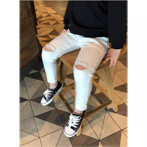 Boys' Pants 2024 Spring Hole Style Casual Ankle Tight Fit White Trendy Korean Version Medium and Large Children's Pants