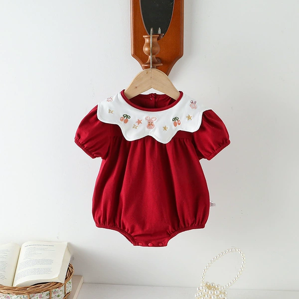 Red bodysuit, with short sleeve