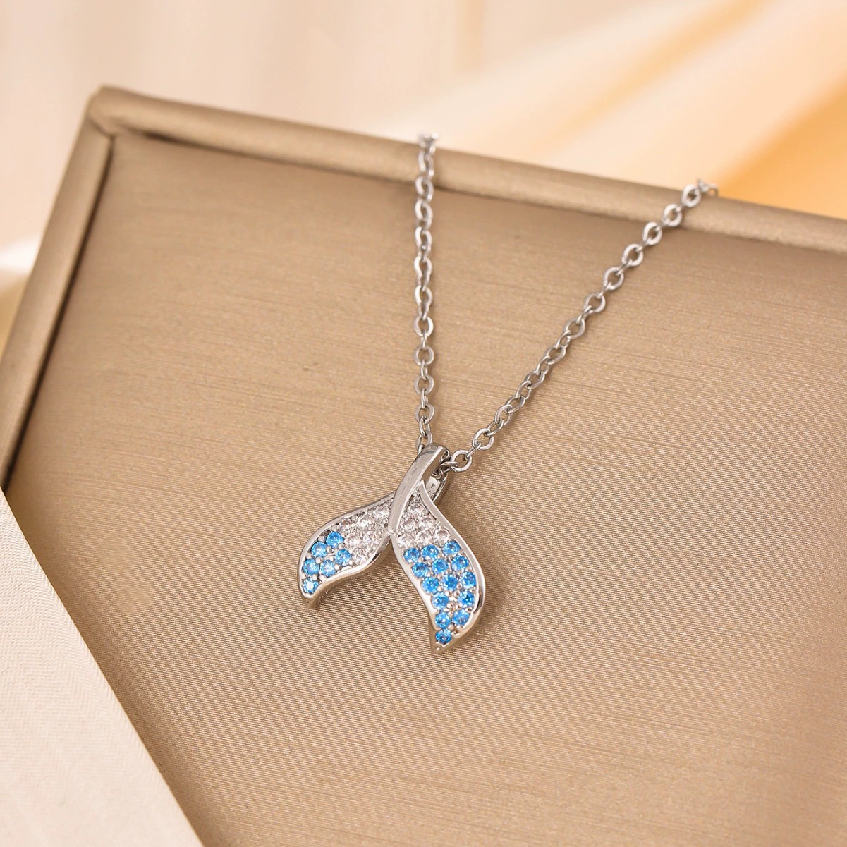  Necklace, chain for key bag , accessory, \"fish tail\" cut, light luxury style, high-quality style, Birthday gift