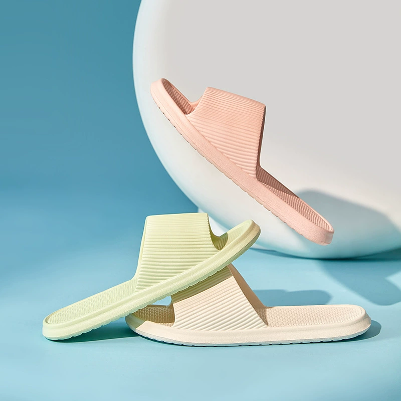 Производители оптовых топают на фекалии холодные тапочки