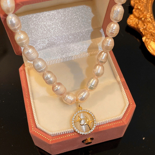 Baroque freshwater pearl necklace light luxury luxury love butterfly necklace fashionable temperament jewelry wholesale