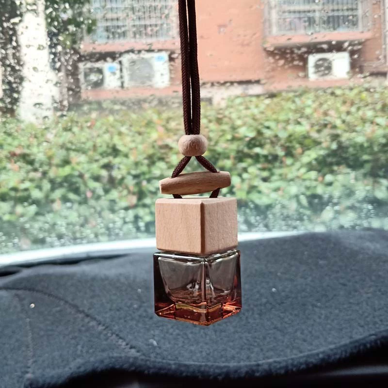 Aromatherapy Perfume Pendant Bottle, Glass with Wooden Cap, 4.8×4.6×6.6 cm, Mixed Colors