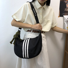 ���������������b����ɫ��б�����H��Ӱ�������ϵ�W����������