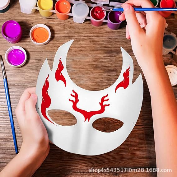 Amazon Venta caliente accesorios de máscara en blanco papel blanco pulpa pintado a mano jardín de infantes niños material didáctico de graffiti hecho a mano
