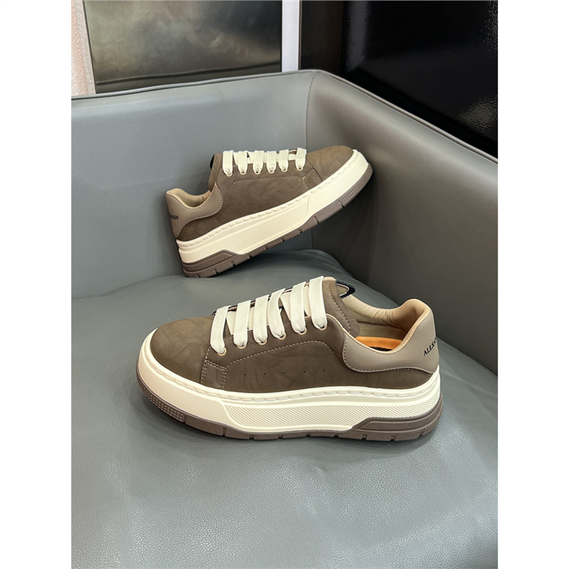 XS European Station Sneakers Men's 2025 Autum New Lightweight Thick-Soled Sports Casual Shoes Retro Genuine Leather White Shoes