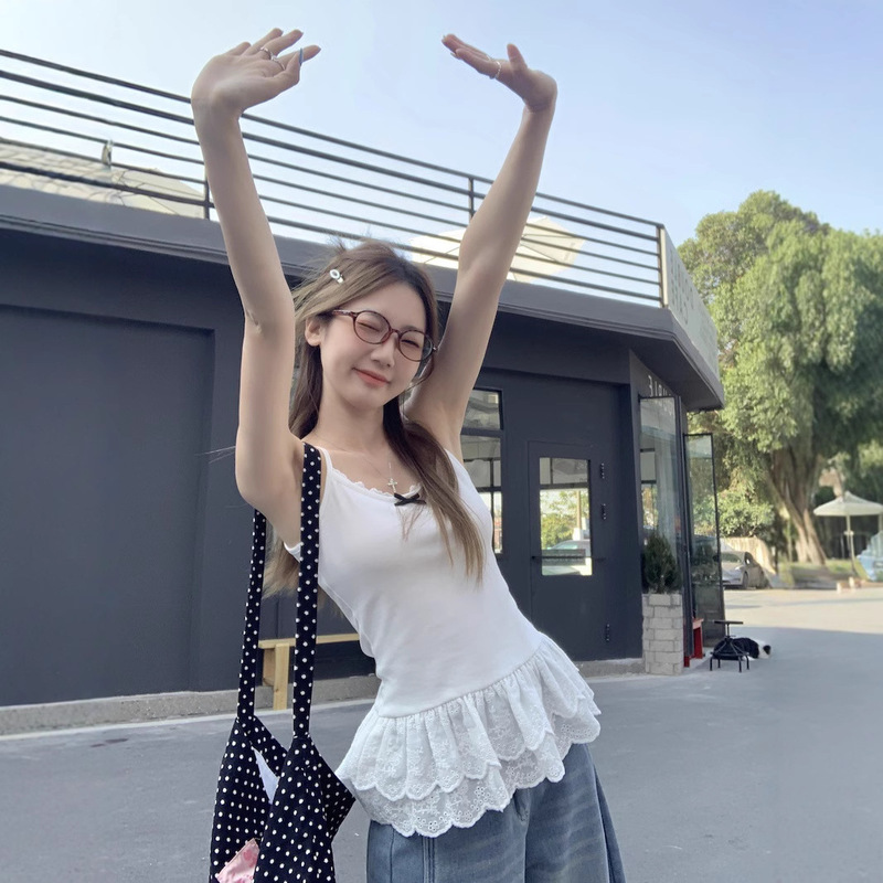 Summer New Sweet Spice Girl Bow Vest Small Sling Women's Spring Lace Lace Hem Stacked Wear Inner Top Trendy