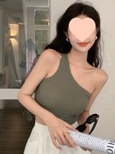 不规则带胸垫斜肩吊带背心女春夏外穿裹胸露脐单肩打底衫短款上衣