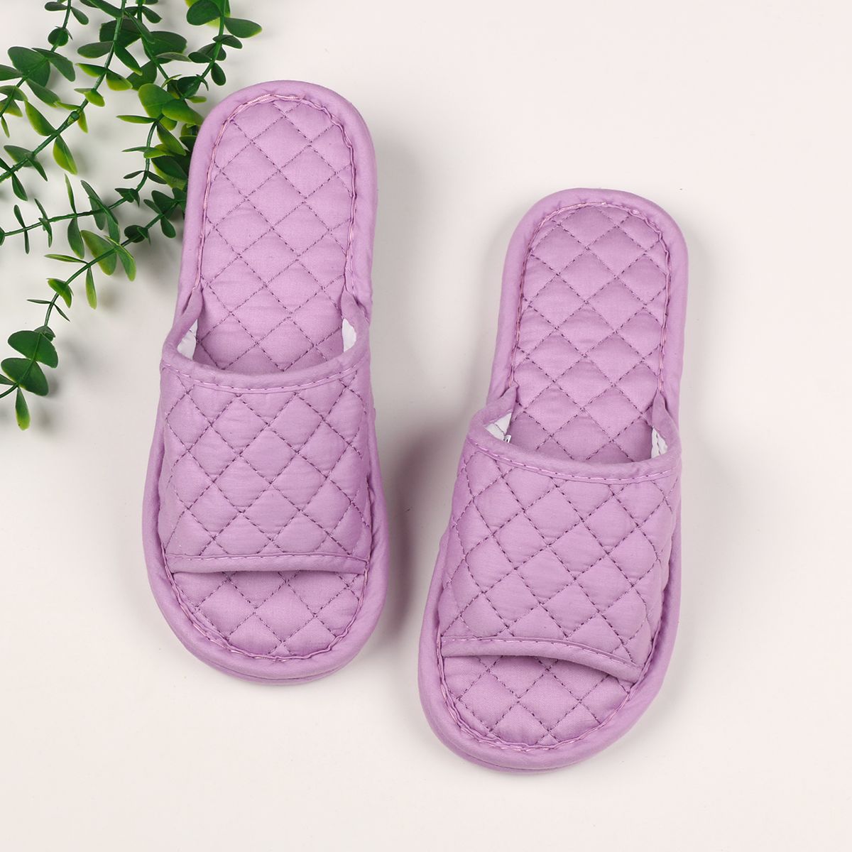 8068 여성 보라색