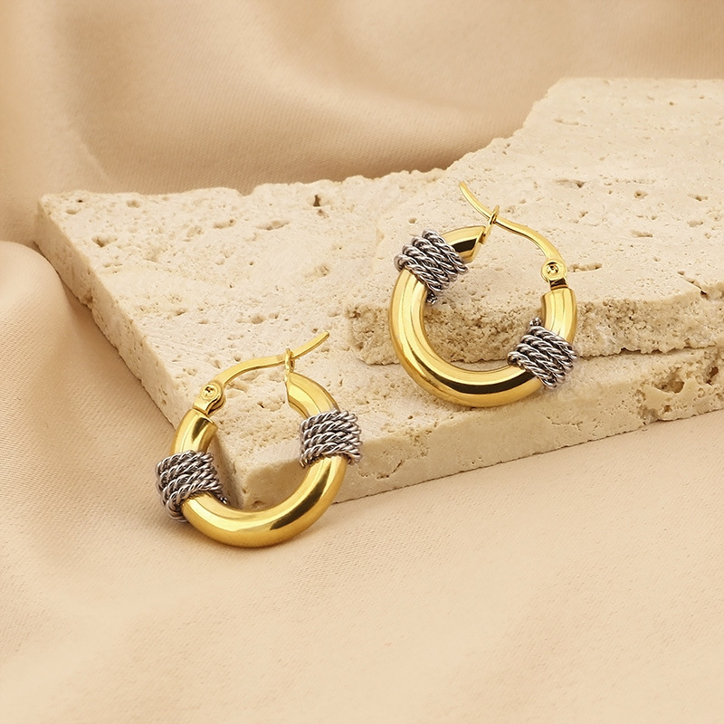 1 Pair Quantity Daily, Party Occasion PVD Coated 18K Gold Plated U Shape Titanium Steel Vintage Style Waterproof Non Tarnish Hoop Earrings