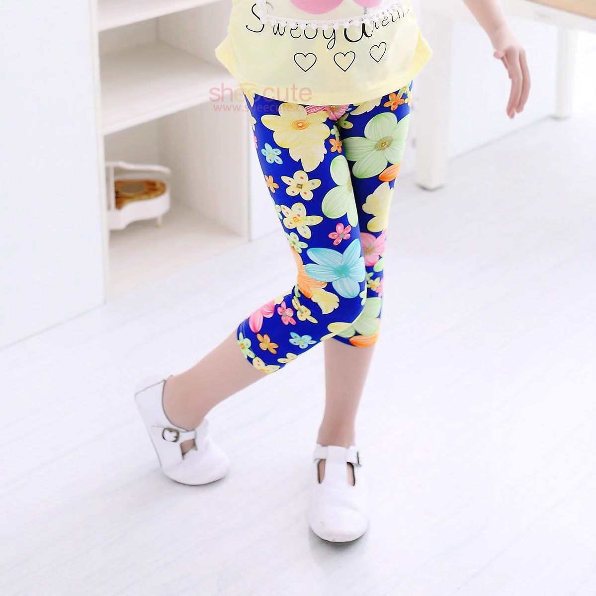 어린이 바지 2019 봄과 여름 어린이 소녀 인쇄 우유 실크 크롭 레깅스 큰 아이 크롭 바지 도매