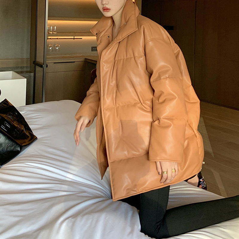 In stock loose bread coat PU leather fashionable elegant warm white duck down short down jacket for women