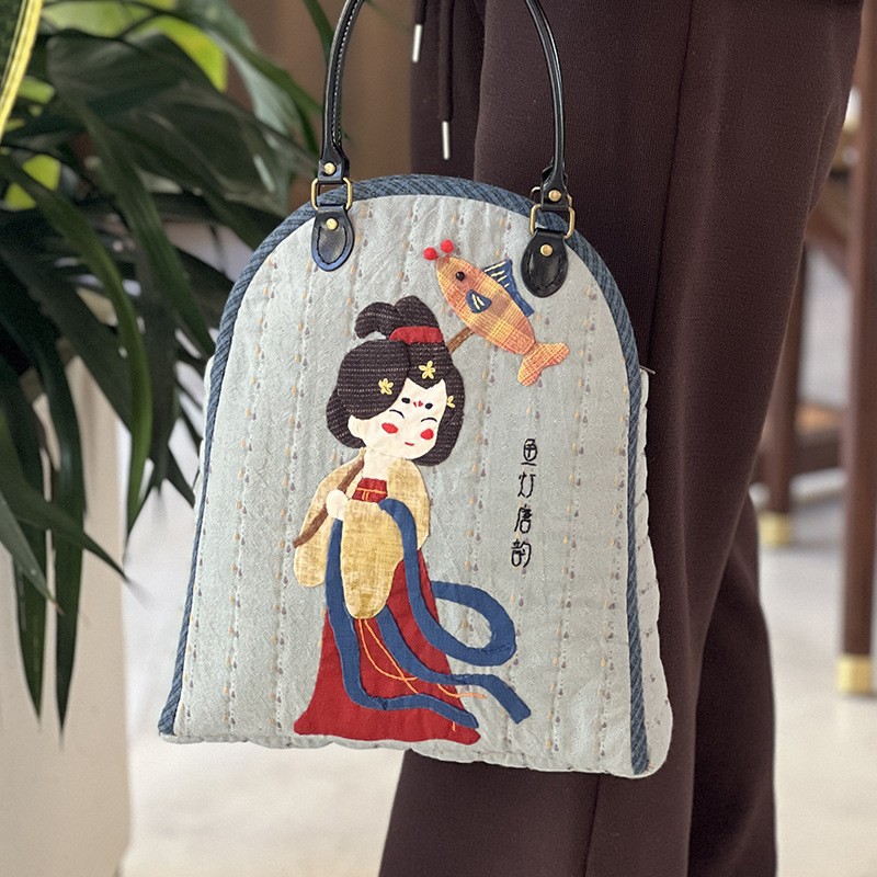 Bolso Tang Yun con linterna de pescado (producto no terminado)