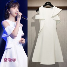 白色连衣裙女2023年夏季新款小个子名媛气质修身收腰超仙气礼服裙