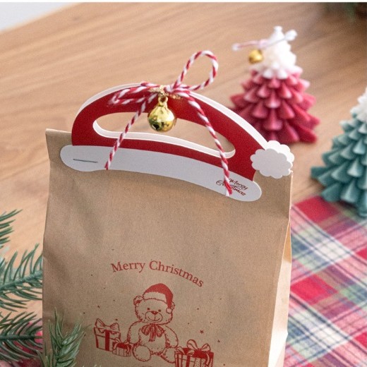 50枚价 新款ins风圣诞节红色帽子款手提包装卡头礼物饼干包装手拎