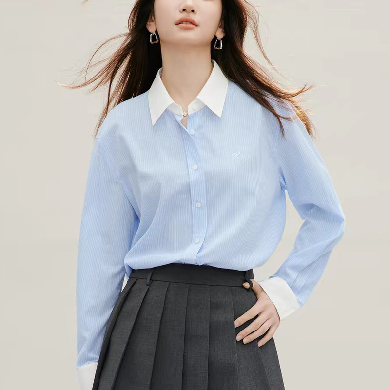 Striped blue shirt, 2026 autumn/winter new collection, women's early morning work outfit, two-piece look, color-blocked embroidered top