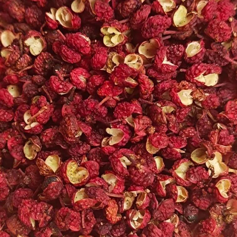 Sichuan Red Peppercorn Hua Jiao 500g Dried Zanthoxylum Spice for Cooking and Herbal Tea overview