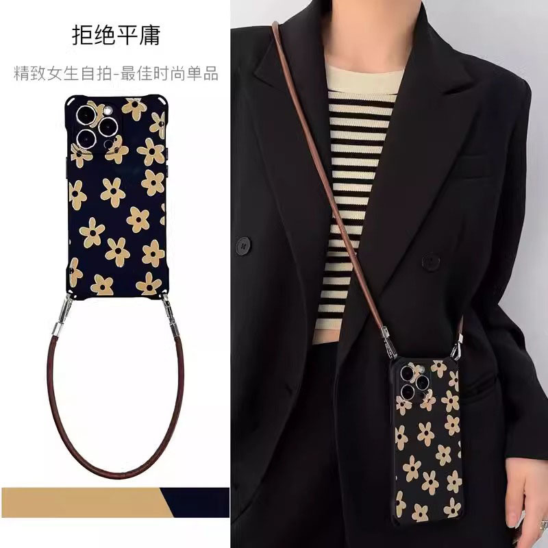 咖啡花朵新款苹果16promax手机壳15适用IP14四角开孔挂绳苹果12