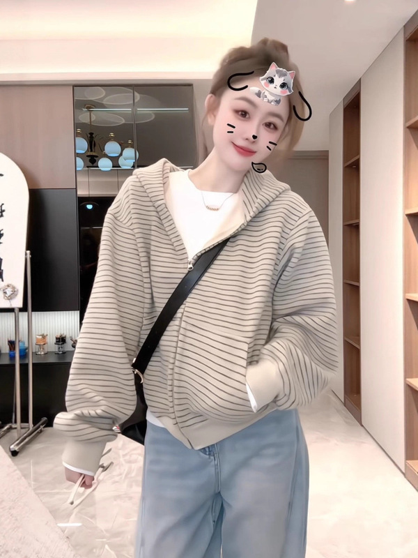 慵懒连帽卫衣女春秋新款韩系拉链条纹开衫百搭显瘦休闲减龄短外套|undefined