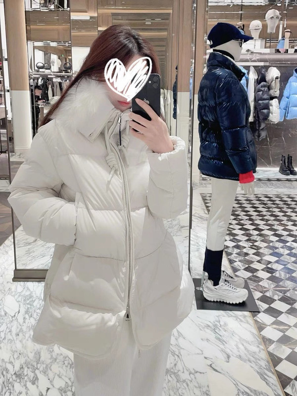 蒙家25ss M家新款Locustelle系列中长款连帽超大毛领女士羽绒服|undefined