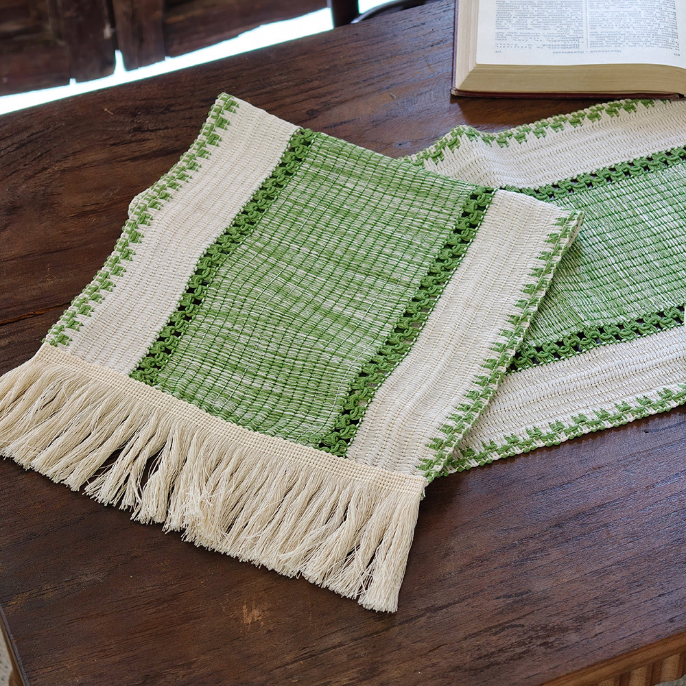 Bandera de mesa bohemia tela de algodón tejida de ganchillo hueco fresa toallas de mesa mesa de té mesa de comedor