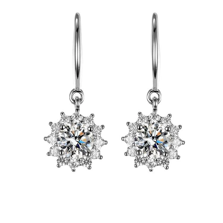Earrings solar-powered, one carat, wholesale