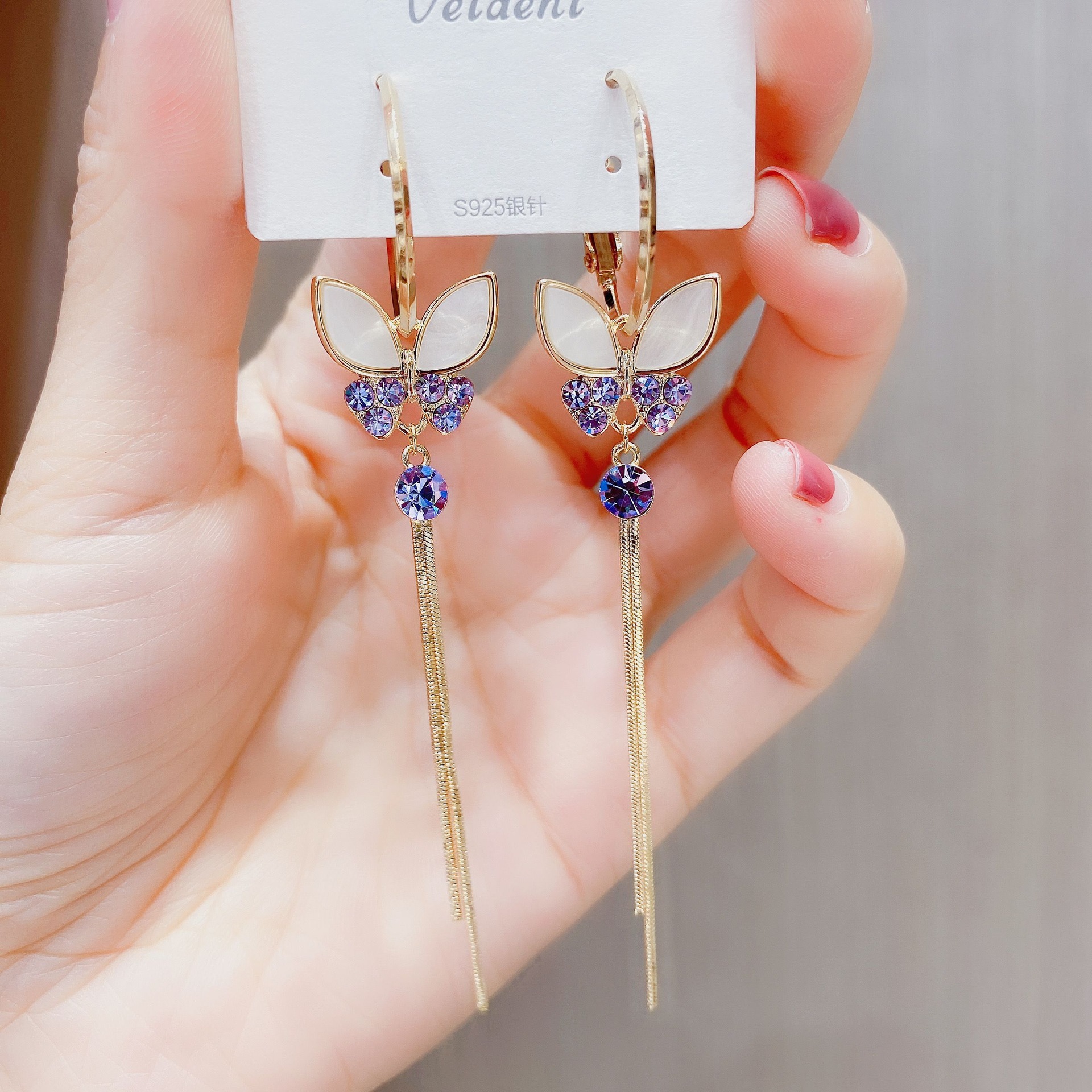 New Style Butterfly Long Tassel Diamond Earrings display picture 5