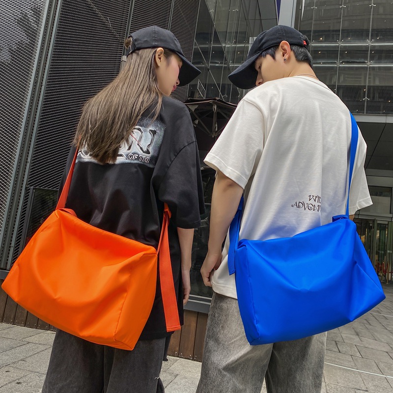 Bolsa de moda, bolso de hombro de color sólido de gran capacidad para hombres y mujeres, bolso de viaje de compras simple y generoso