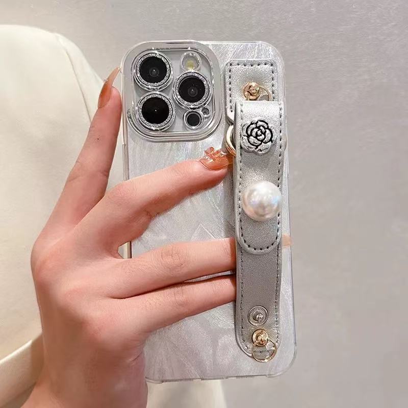 Pulsera de perlas de hilo de plumas plateada simple para iphone14 Apple 16ProMax funda para teléfono móvil 15 femenino 13 diagonal