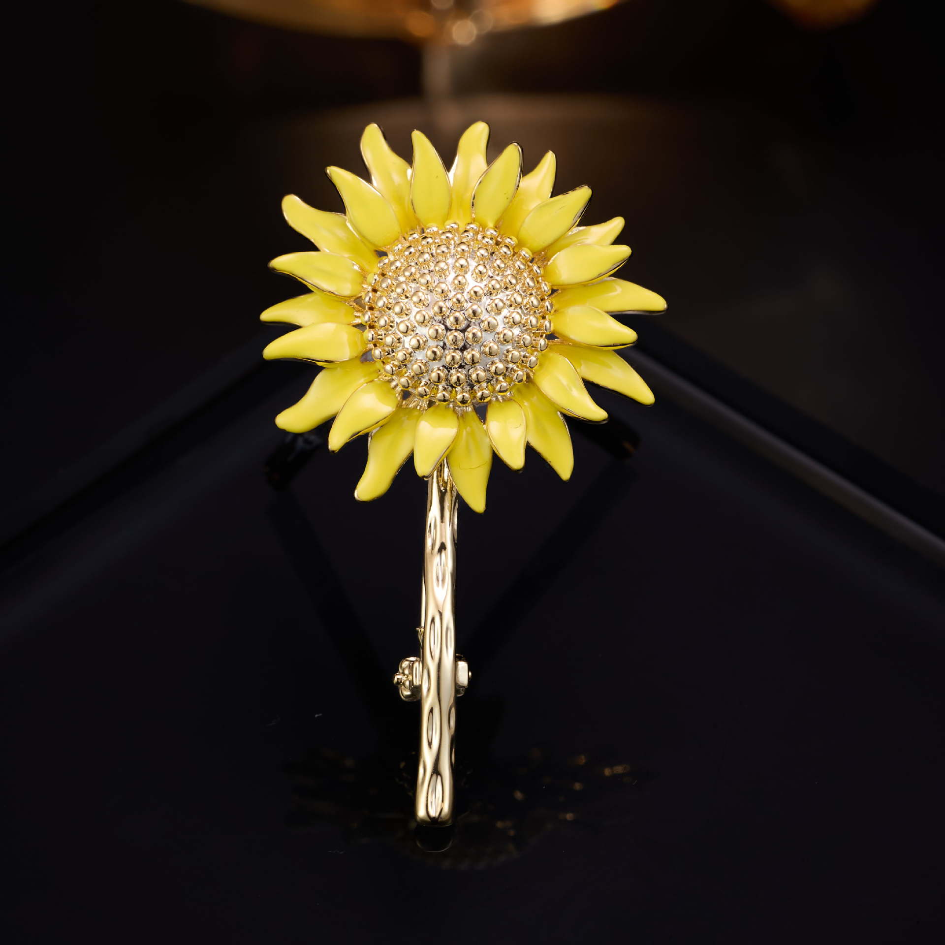 Sunflower Brooch, a Light Luxury Fashion Accessory That Won Top Honors, Sunflower Pin, Plant Enamel Brooch Wholesale