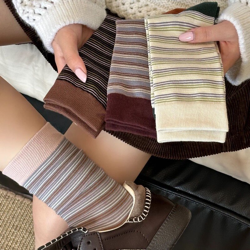 早秋氛围感·日系撞色条纹百搭中筒复古多巴胺拼色慵懒风中筒女袜|undefined
