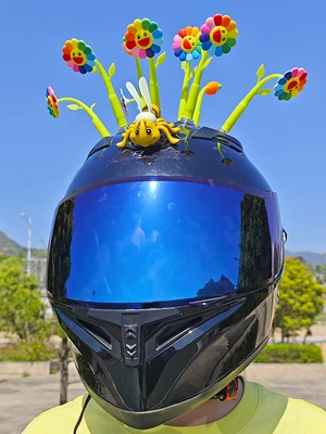 Helmet Suction Cup Swinging Sunflower Decoration Electric Vehicle Motorcycle Helmet Universal Funny Tiktok Glass Radish