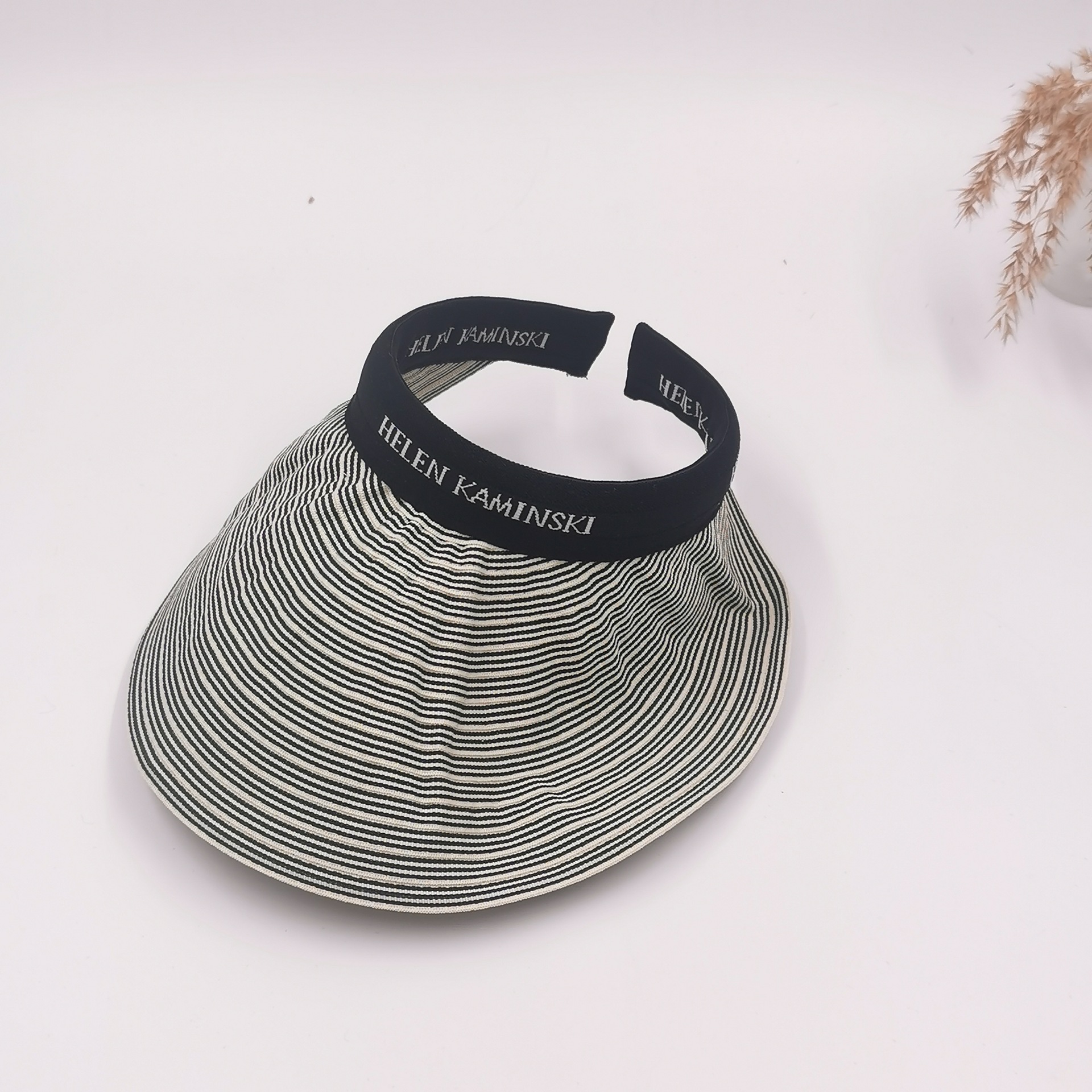 F7C0E7B62CEFFCE0D9C54F5C6BE06A