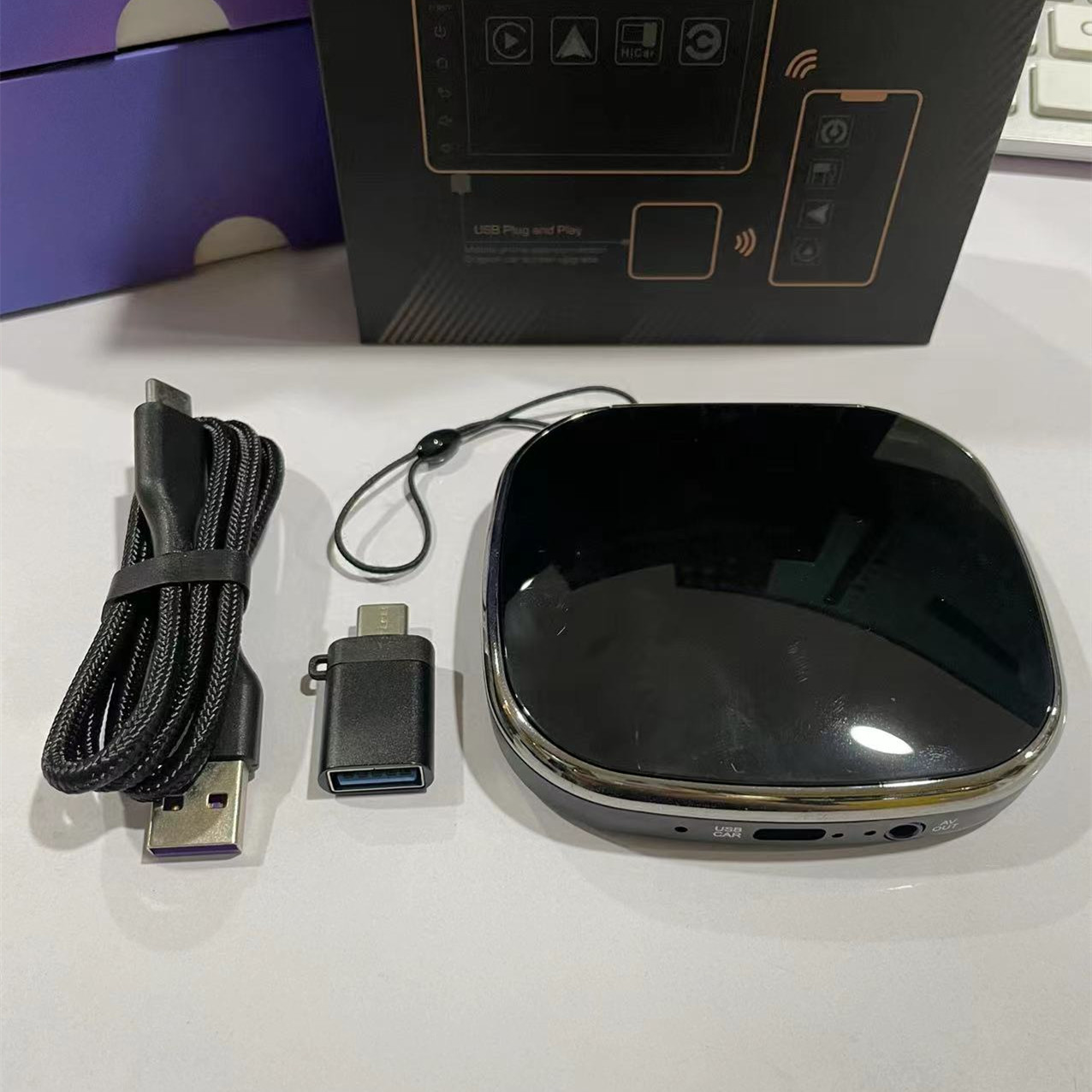 4G Carplay box built-in Android 13 system suitable for original car wired dedicated to wireless 2+32g