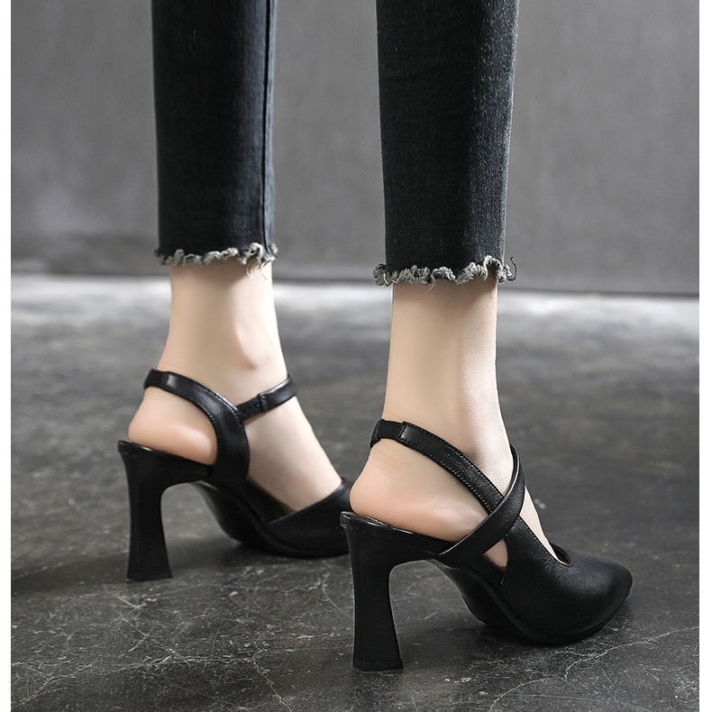 Fashion Single Shoes Sandals Women's Summer 2023 New Spring Chunky Middle Heel Soft Leather Bag Head Fashion Women's Shoes High Heels
