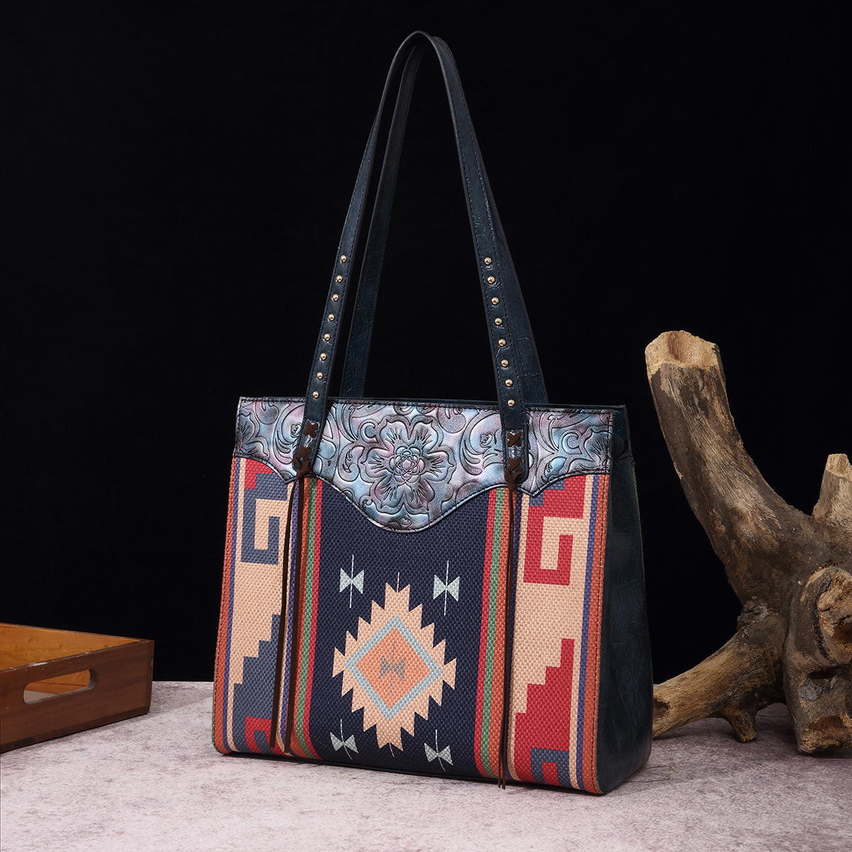 Western-Handtasche mit einer Schulter aus bedruckter Baumwolle und Leinen für Damen im Bohemian-Stil_voghion.com